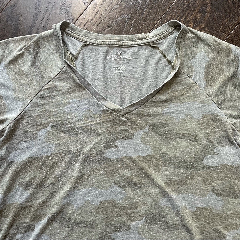 American Eagle Soft Camo Raglan Tee - Picture 4 of 8